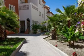 Apartamentos Altos de Capistrano Canovas - Image 2