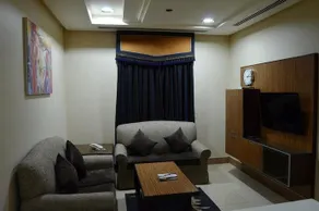 Manazilna Serviced Apartments - Image 4