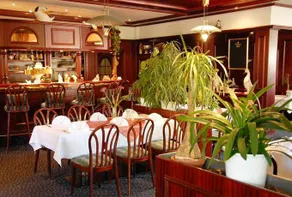 Stadthotel - Image 5