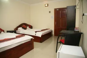 MK City Hotel - Image 3