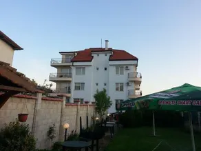 Guest House Friends Varna - Image 2