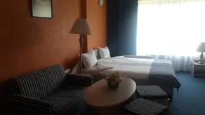 Hotel Perfect - Image 5