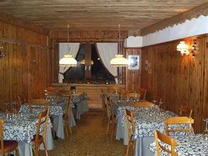 Hotel Chalet Capriolo - Image 5