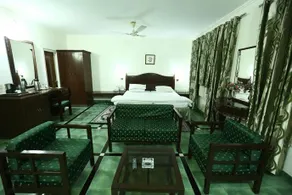 Pagoda hotel & Restaurant - Image 3