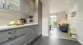 Valley View - Image 5