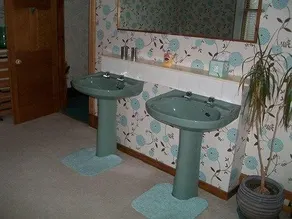 The Elms Guest House - Image 5