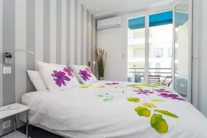 Palais Royal - 1 Chambre - Centre Ville - Image 3