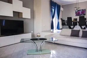 Villa Chris - Image 1