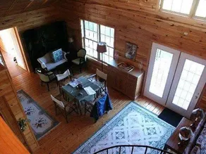 Howe Point Cottage - Image 2