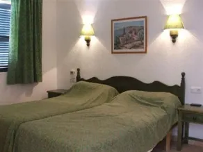 Aparthotel Cala'n Blanes Beach - Image 2