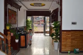 Longfengju Linjiang Inn - Image 4
