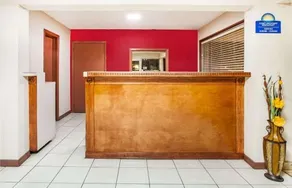 Economy Inn - Image 3