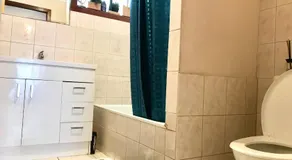 Budget Clayton Homestay - Image 5