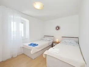 holiday home on DUGI OTOK - OTOK - Image 4