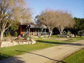 Bayview Boathouse - Image 4