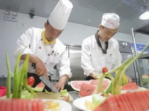 Binhe Garden Hotel - Image 4