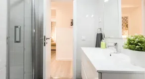 Living Guzman Apartment - Image 4