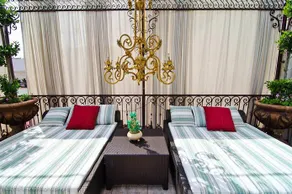 Beverly Hills Fab Estate - Image 5