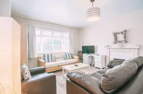 The Beach House - Image 2