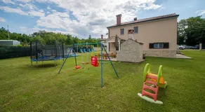 Paola - Image 2