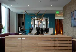 Van Ness - Image 4