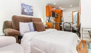 Vacayo Premium West Side Apartments - Image 3
