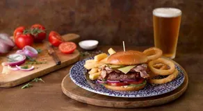 The Crown Hotel Wetherspoon - Image 2