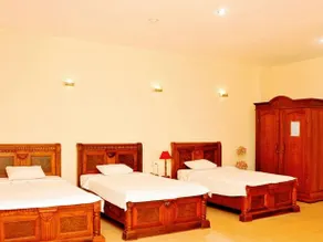Bank Star I Hotel - Image 5