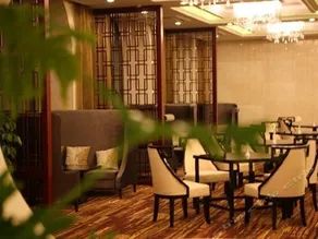 Wanhua Mountain Hotel - Image 5