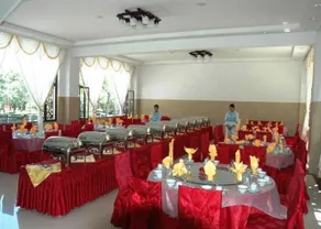 Dali Cental Wall Well Hotel - Image 3