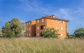 Apartments Stella Rovinjsko Selo - Image 2