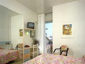 Chic - Image 4