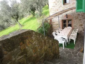 OLIVE TREE SUITES - Image 2
