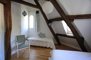 Maison Dans Le Parc Du Château - Image 5