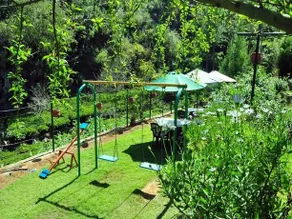 Pinewood guesthouse - Image 5