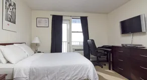Metro Apartments - Image 5