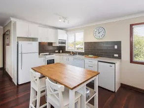 Dunsborough Holiday Homes - 146 Geographe Bay Road - Image 3
