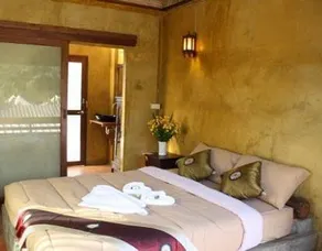 Baan Pai Roong Boutique Guesthouse - Image 2