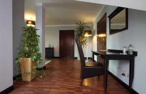 Maranello Hotel - Image 5