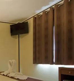 Sun Beach House - Image 2
