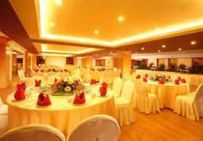 Dalian Kerren Hot Spring Hotel - Image 4
