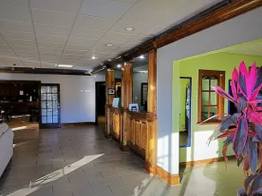 HomeTowne Studios Richmond, VA – W Broad St - Image 5