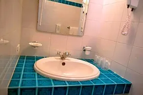 Hotel La Lampara - Image 3