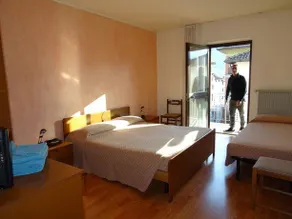 Hotel Galles - Image 5