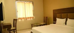 Hotel Harshali Park - Image 4