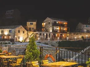 Yinxiangjia Peninsula Hostel - Image 5