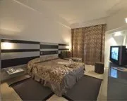 Daphne Club Skanes Beach - Image 5
