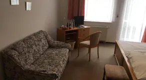 Landhotel Lutzen-Stadt - Image 3