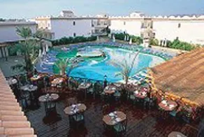 Hotel Haus Wolf Garni - Image 5