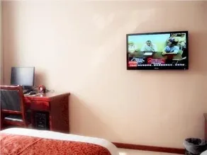 YICHENG HOTEL - Image 2